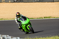 brands-hatch-photographs;brands-no-limits-trackday;cadwell-trackday-photographs;enduro-digital-images;event-digital-images;eventdigitalimages;no-limits-trackdays;peter-wileman-photography;racing-digital-images;trackday-digital-images;trackday-photos